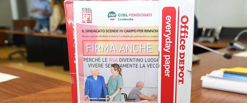 voucher anziani in Lombardia